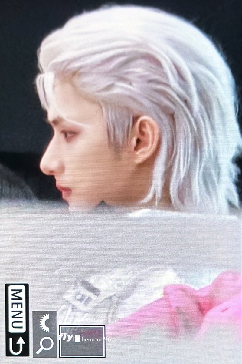 𝐟𝐥𝐲𝐦𝐞𝐭𝐨𝐭𝐡𝐞𝐦𝐨𝐨𝐧 (@flytothemoon96_) on Twitter photo 