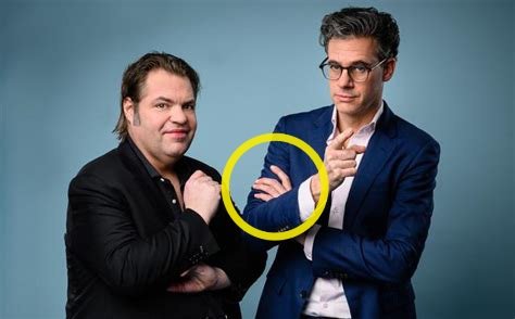 G11Sven's tweet photo. 1/2 Erik #masonslaafje Dijkstra
'Journo'/presentator, vm. Jakhals. Per Seconde Wijzer @BNNVARA🚩. 'Uistekelbaarse' #shill.
#Wall
#PiramidHands
#TouchingGlasses #666Sign
#TriadClaw https://t.co/nJy5cmSdnx