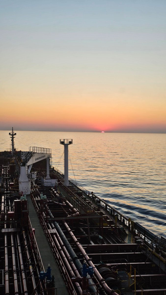go2navy's tweet photo. In the silent theatre of the evening sky, the ship becomes a dancer, tracing graceful arcs against the canvas of the setting sun.—CHEM HELEN.
@Group_Executive https://t.co/n1VviaUv3n