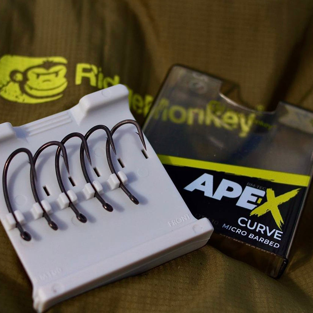 There are certain things in carp angling, including your hooks that you must have 100% confidence in with zero compromise. After many years of manufacturing and angling experience, the Ape-X hook range has been designed to cover every carp and specimen fishing situation.
#APE-X