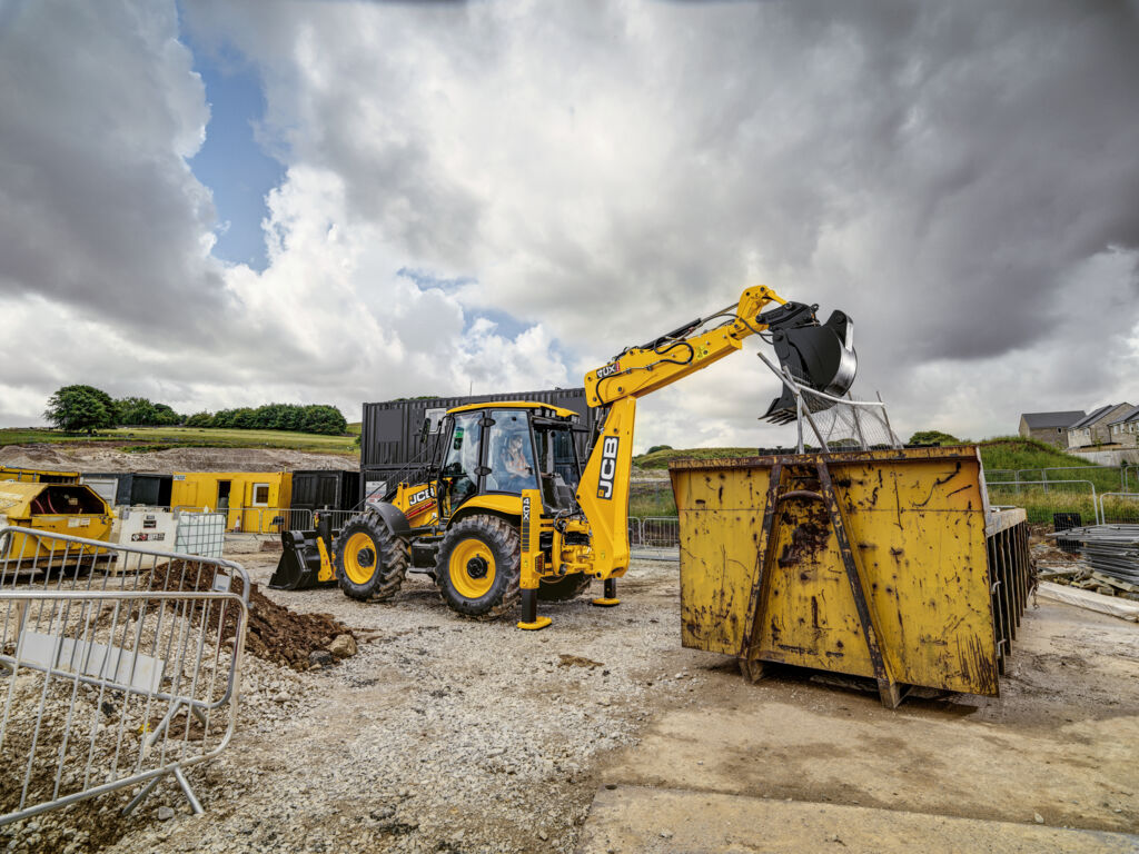 Gunn JCB Ltd tweet media