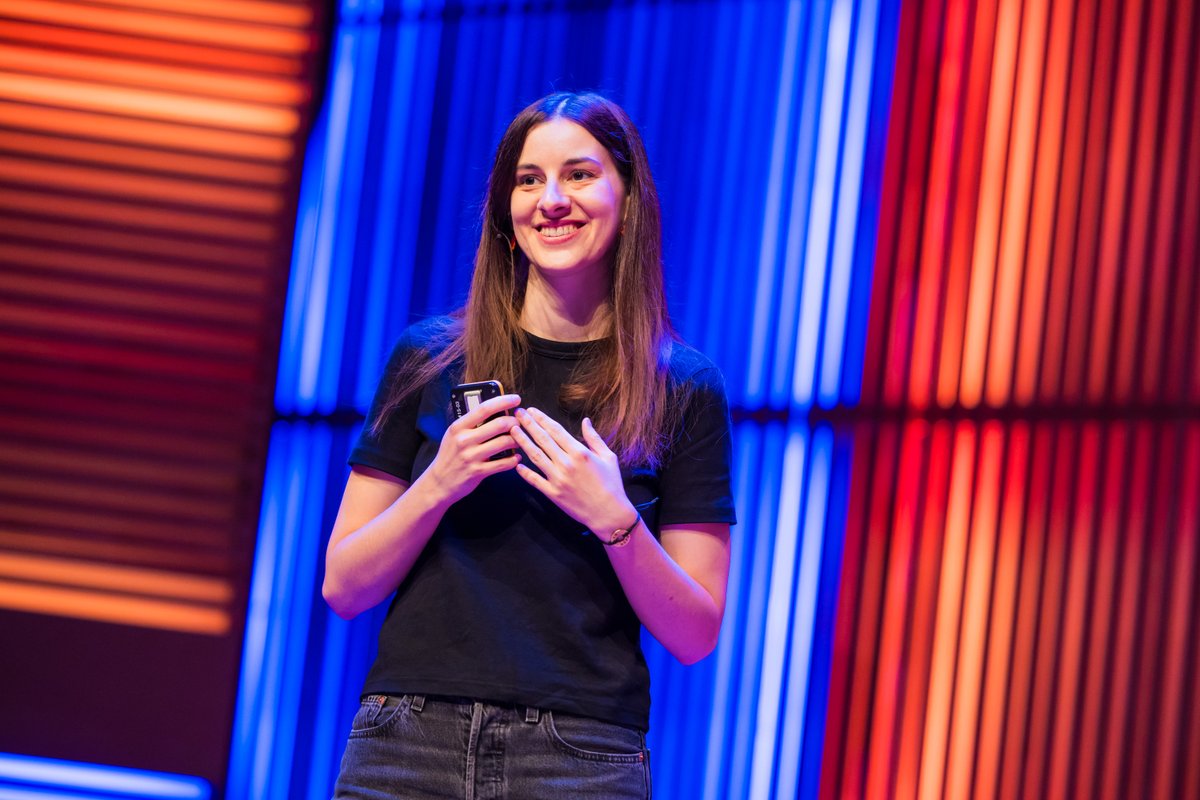 ivanahuckova's tweet image. A few more 📸 from #GrafanaCON!