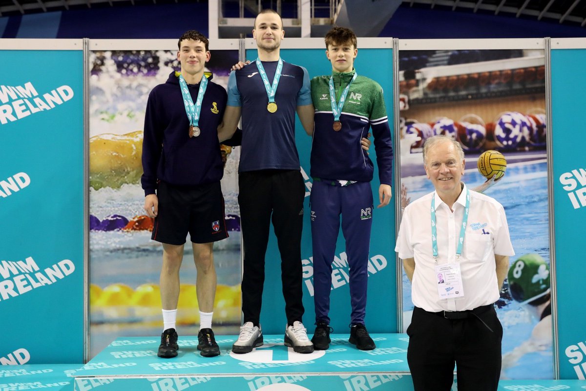 Congratulations to Emmet Cousins LC1 who won a bronze medal in the 200m backstroke at the McCullagh International Gala recently.