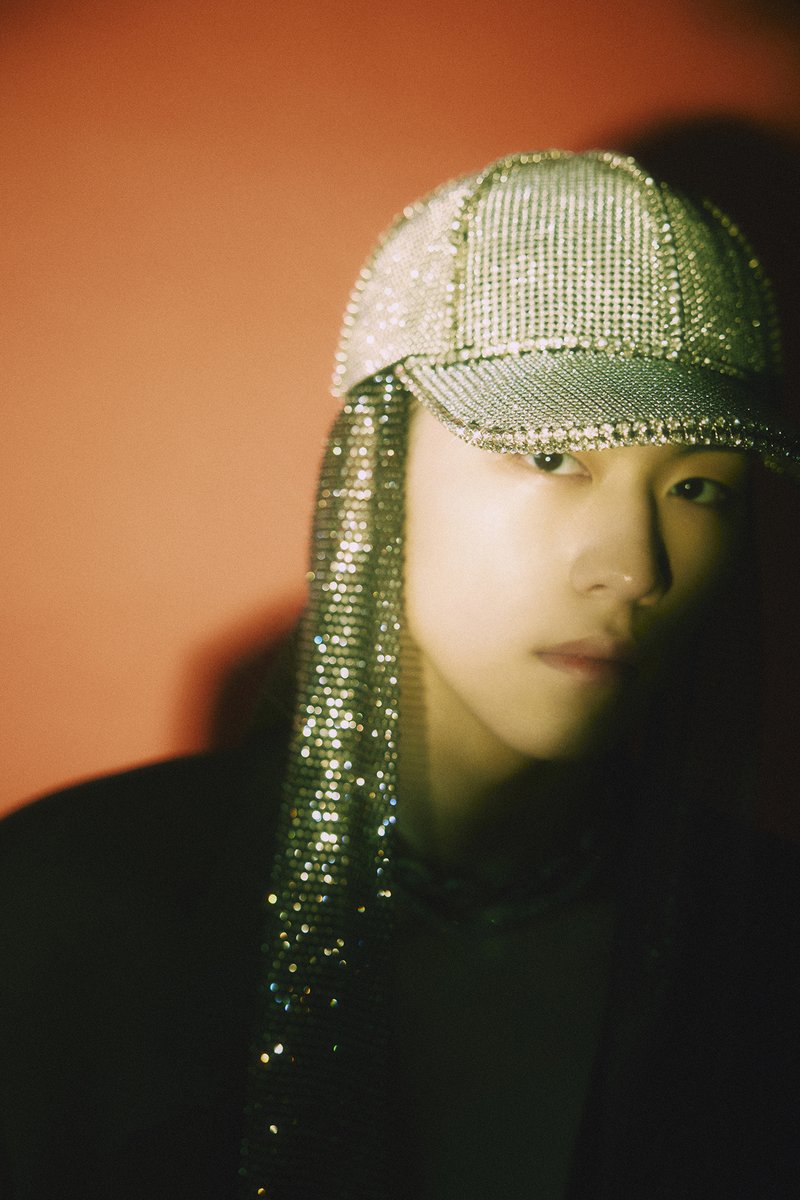 82MAJOR(82메이저) 1ST MINI ALBUM [BEAT by 82]
🏀 MOOD VISUAL #2

#박석준 #PARKSEOKJOON

2024. 4. 29. 6PM (KST)

#82MAJOR #82메이저 #에이티투메이저
#82MAJOR_BEATby82 #BEATby82