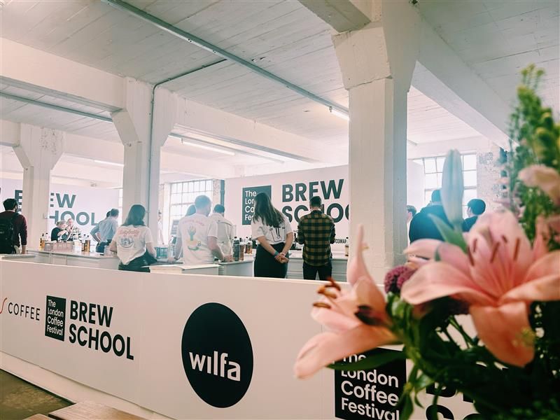 RoastGround's tweet photo. We explored @LdnCoffeeFest last week! The perfect opportunity for us to catch up on the latest trends in the coffee world, sample some awesome new coffees, take in demo's from some very impressive baristas and take part in their workshops! #LondonCoffeeFestival #CoffeeFest https://t.co/RIehuee267