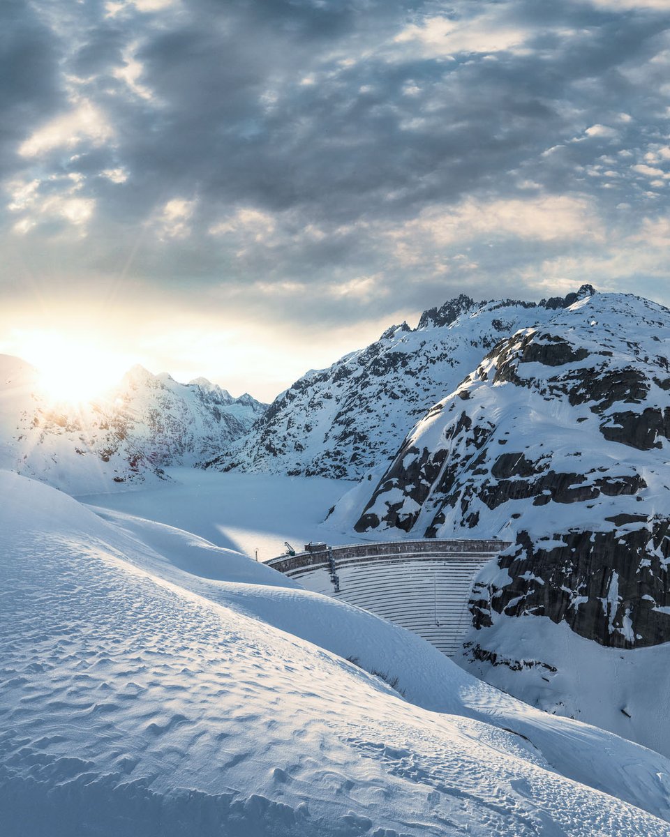 Eine Mehrheit der Schweizer Bevölkerung will erneuerbare Energieproduktion in den Alpen. Zur Medienmitteilung: bkw.ch/de/ueber-uns/a…