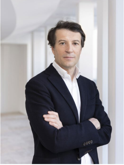 .<a href="/Emerige/">Emerige</a> promeut <a href="/ArthurTdP/">Arthur Toscan du Plantier</a> directeur général adjoint en charge du marketing, de la communication et de la RSE au sein du Groupe.
#immobilier #Parcours
>> urlz.fr/qjRb