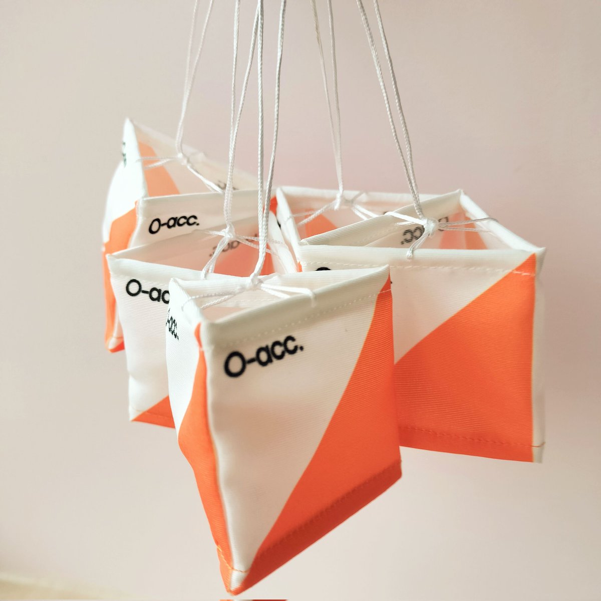 O_accessories_'s tweet photo. 【お久しぶりです】
 #Oアクセサリーズ から新商品が出ます！
何かと忙しく1年ぶりの投稿になってしまいました(._.)

ずっと作りたいなと思っていたグッズが、ようやく商品になりました！ミニサイズで可愛い♡

まだ準備中ですが今週末にECサイトで発売できたら良いなぁと
#オリエンテーリング https://t.co/1PGjOgCTkN