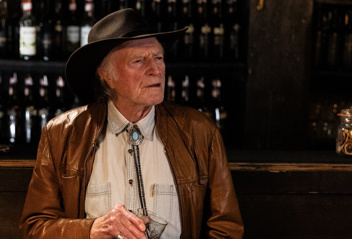 _ANLTfilm's tweet image. Introducing the legendary David Bradley in “On A Winter Night”.

STILL IMAGES. February 2024.

📍: @moonshinesaloon
📸 credits: Evan Davies

.
.

#stillimage #davidbradley #filmshoot #filmshooting #onawinternight #onawinternightfilm #oawn #oawnfilm #indiefilm