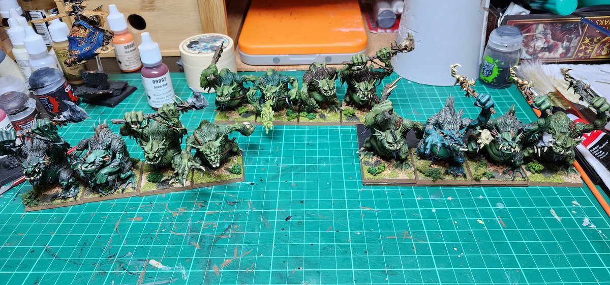 It's happening. 12 Trolls done. Probably need to paint 8 more to get two core units going. With the Hag primed, hoping to get the army done in the next week or so.