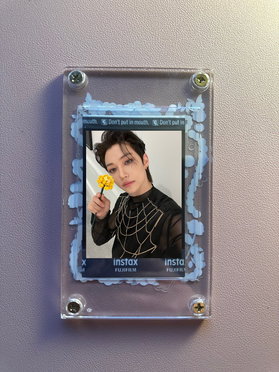 bokiehaven's tweet photo. 이용복 특전 싸인 포카 양도  

필릭스 사인 폴라 
WTS Lee Felix signed polaroid

please offer in dm, buyout available
가격 제시해서 DM

- PayPal / Wise ⭕️
- sell ⭕️

필릭스 이용복 스트레이키즈 스키즈 사인 포카 straykids skz lee felix yongbok pola https://t.co/W9azbE05Ka