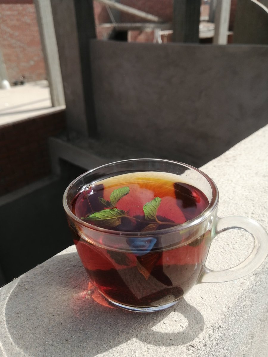 و الله معدش بيعكر مزاج الواحد غير مشوار الكليه ده