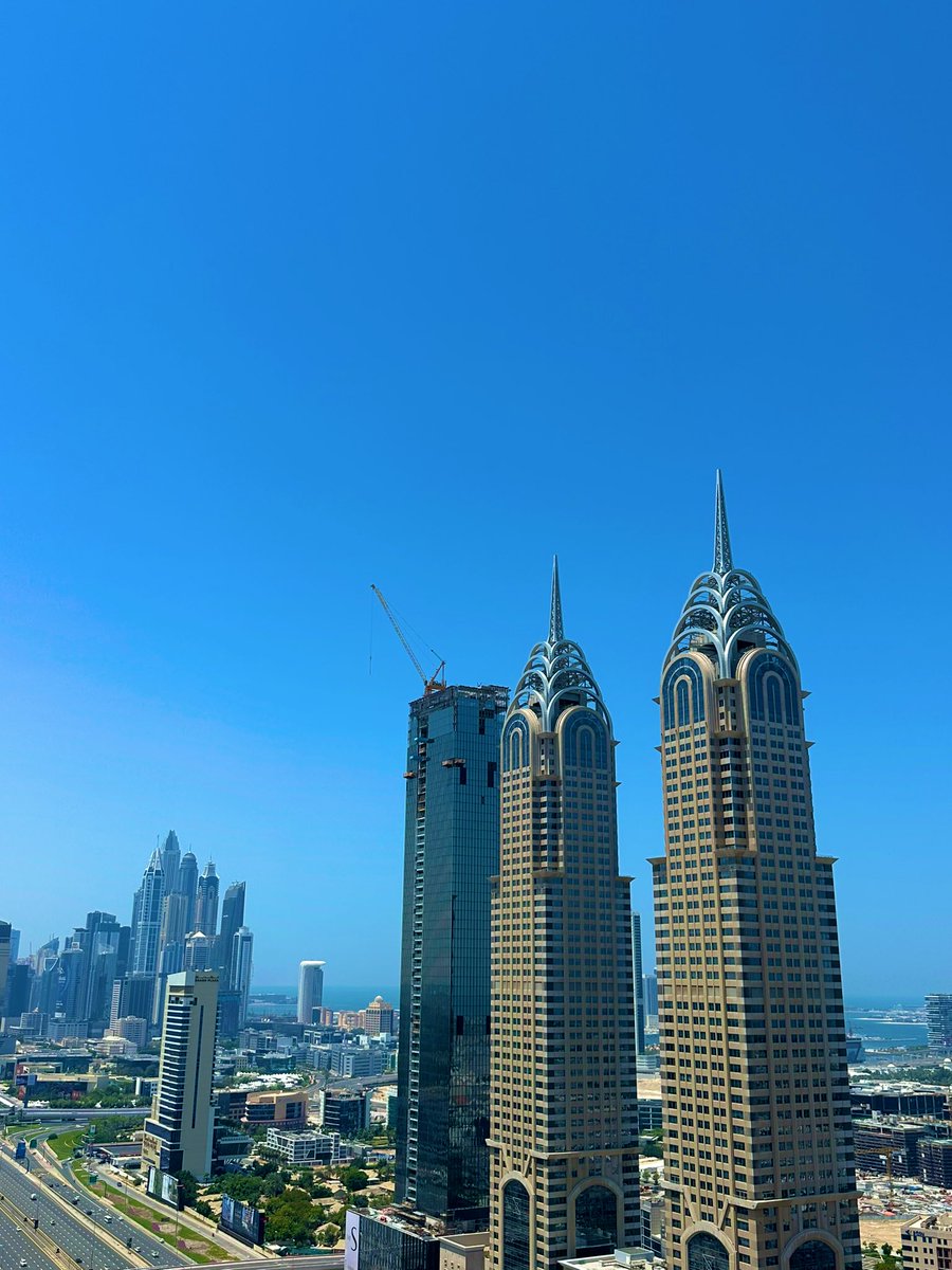 🌍🌱 Good morning to those who believe in the #DePIN sector and will become millionaires. 📍It's sunny in #Dubai today and it looks great 🔥❤️