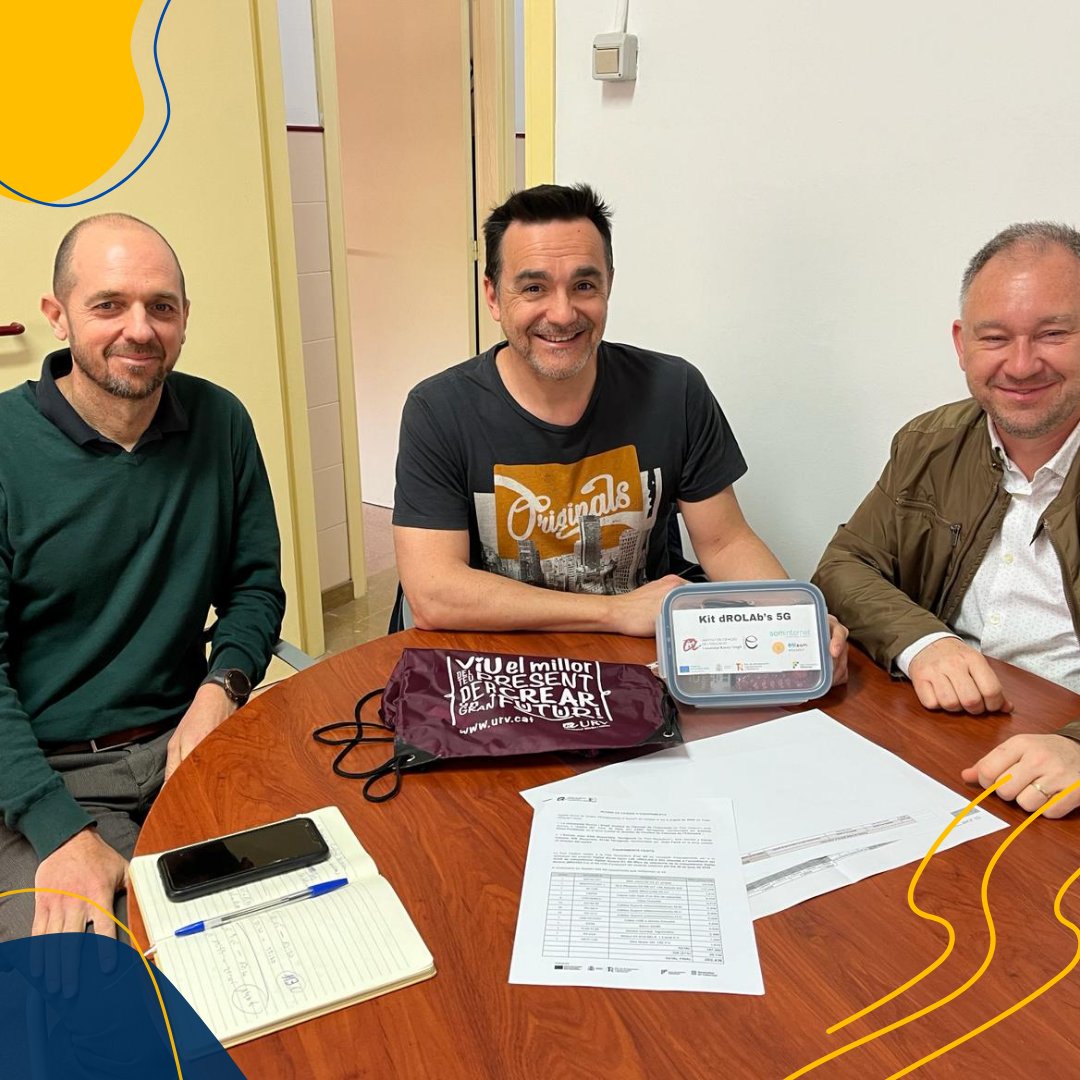 L'Escola Joan XXIII ha signat un acord amb l'Institut de Ciències de l'Educació de la URV (<a href="/ICEURV/">ICE-URV</a>) per tal de participar del projecte Digital Rural Open Lab (dROLAB'S 5G).