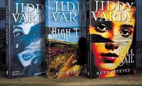 TimeTunnellers's tweet photo. Join brilliant guest Time Tunneller @RuthEstevez2 as she shares the fascinating story of the real-life woman smuggler who inspired her Jiddy Vardy trilogy of #YA #HistoricalFiction Plus great advice on how to pack a punch with your own writing #edutwitter https://t.co/2hi7Balgd9 https://t.co/nth3EOxTdA