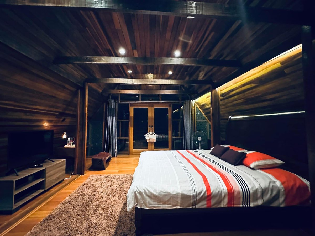 afeezvanilla's tweet photo. Hidden staycation ni atas bukit, korang akan disajikan dengan pemendangan yang memukau ya! 😍🌷🌿

🏡Sankara Garden, Pantai, Negeri Sembilan

*Untuk semak kekosongan boleh direct ke sini : https://t.co/EkNY8O2P75 https://t.co/l3IHZc2nZI