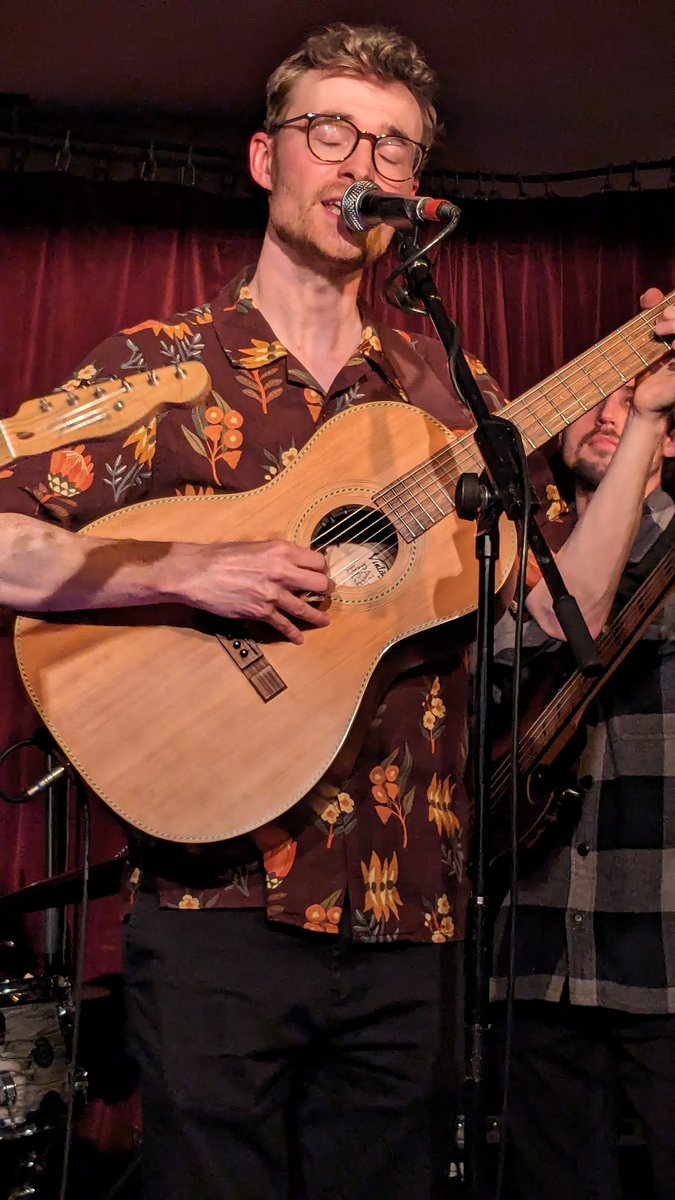 It was great to be back @GreenNote and seeing @GeorgeBoomsma with a band backing him. Toes were tapping, hearts breaking and with ace support from @Rhonamacfarlane a reminder of the magic that happens at Green Note.
