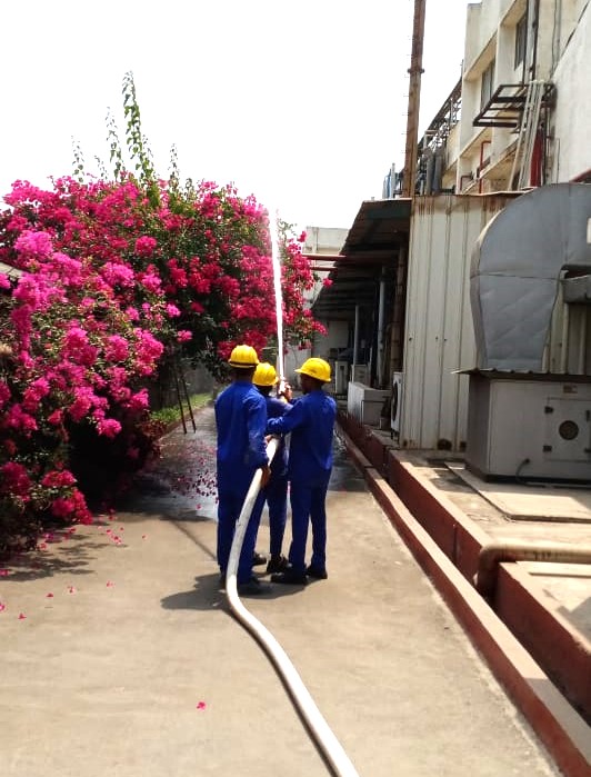 Day 3 of Calibre's National Fire Service Week, Sarigam, the team were gracefully initiated into the intricate craft of handling fire-fighting equipment. 

#CalibreChemicals #NationalFireSafetyWeek #Firemen #SalutetheFiremen