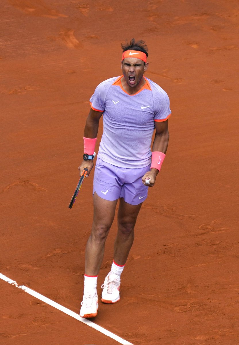 'Je vais essayer de franchir un cap de plus à Madrid, puis à Rome. Et s'il y a bien un tournoi où cela vaut la peine d'aller pour tout donner, quitte à mourir sur le court, alors c'est à Paris.' Rafael Nadal 🐂