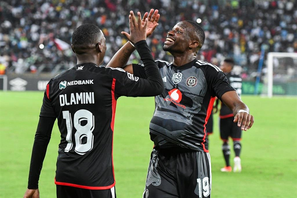 ➡️ Transfer News❗ ➡️ Downs To Rekindle Striker Interest? 🤔 Mamelodi Sundowns have rekindled their interest in an Orlando Pirates striker, the Siya Crew has learnt. MORE: brnw.ch/21wIVKZ