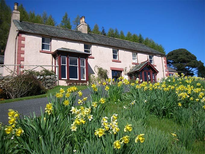 TheHolidayCots's tweet photo. Discover the heart of the Lake District at Manesty, nestled in Borrowdale amidst England's most spectacular scenery.

🛏️ Sleeps 1-7
https://t.co/tr18tREeUI 

#Manesty #LakeDistrict #Borrowdale #Adventure #Explore #Cumbria #Walking #ChildFriendly #WiFi #Garden #SelfCatering https://t.co/bPdYvyAyoj