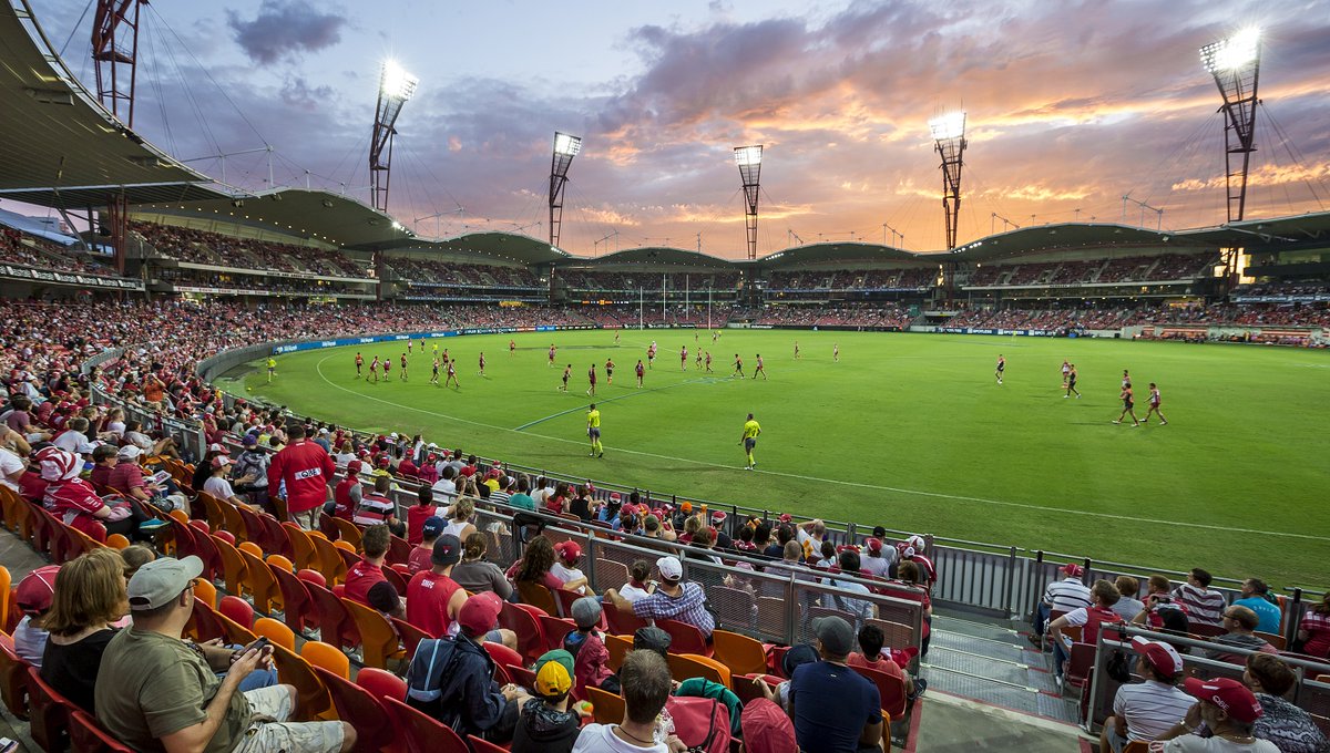 Get your game face on because the GWS GIANTS are back home at ENGIE Stadium in one month’s time! Our team are ready to clash with the Western Bulldogs in an epic on field battle. 🗓 Saturday 18th May 4:35pm 📍 ENGIE Stadium 🎟️ gwsgiants.com.au