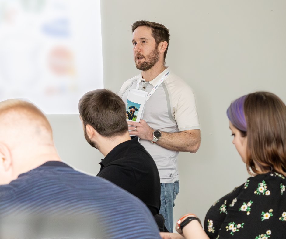 Working with @Welsh_ICE again, we launched the #admiralstartupprogramme, this time focusing on supporting entrepreneurial athletes. Our colleagues have been helping too, like Garan Pieniazek, our Head of Marketing & Diversification, sharing his expertise on effective marketing.