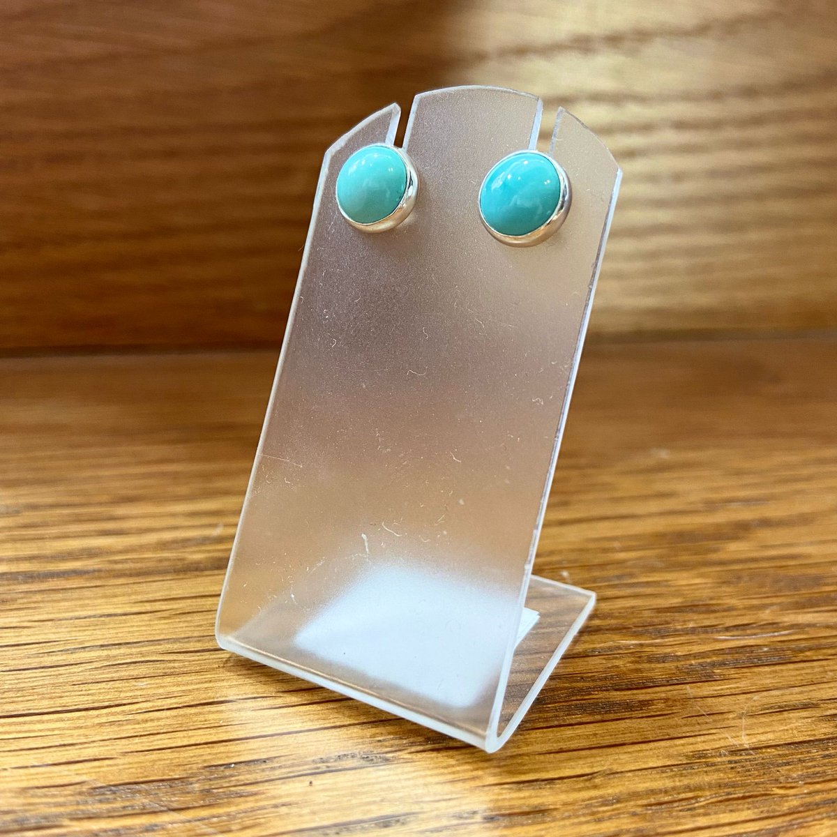 Our turquoise jewellery has been very popular recently! 💎

Pop into store or check us out online to find more of our turquoise jewellery! ✨

#turquoise #turquoiseearrings #turquoisependant #turquoisenecklace #turquoisejewellery  #silver #sterlingsilver #silverjewellery #norwich