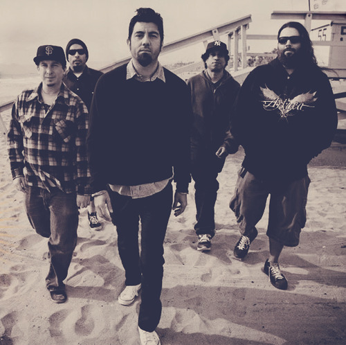 #LiveNow - Crenshaw Punch / I'll Throw Rocks At You (Remastered) by @deftones - Listen online at: live.mystreamplayer.com/crucialvelocit… 🤘#HardRock #HeavyMetal #Thrash #Hardcore #Metal