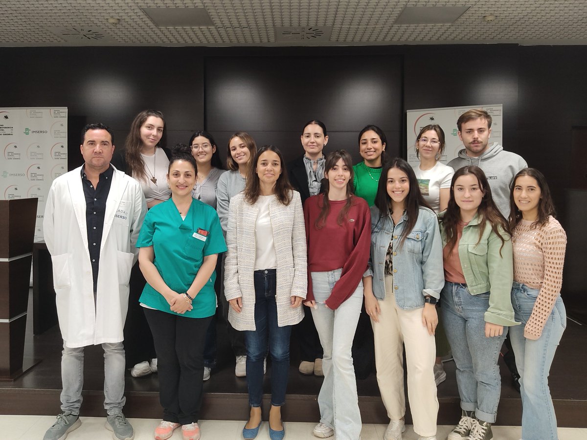 CreCeadac's tweet photo. 📸Ayer en el #Ceadac, recibimos la visita de estudiantes del Máster de Intervención Logopédica de la Universidad Complutense de Madrid. 

#VisitasCeadac https://t.co/S1pQnjUMWo
