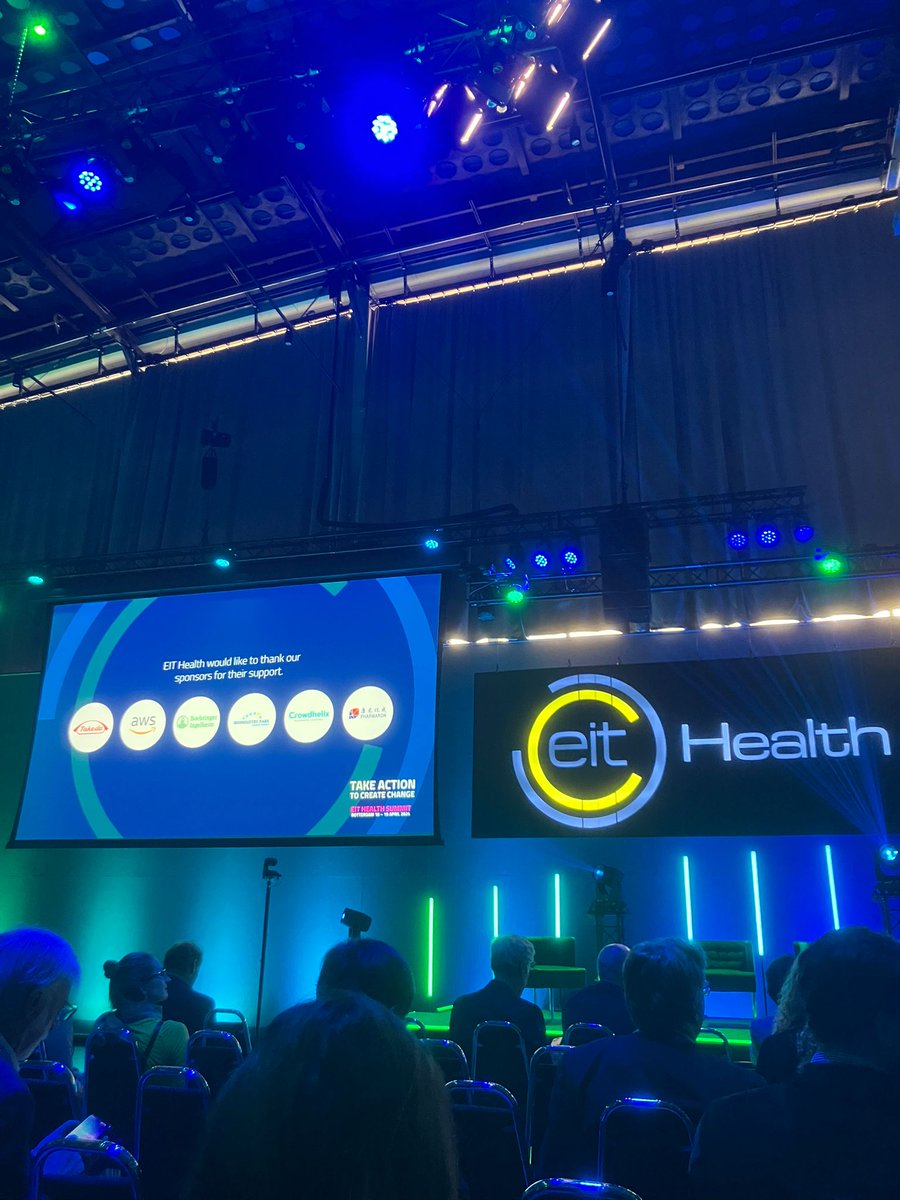 📣 The #EITHealthSummit is officially open! 🎉
From Rotterdam with European healthcare leaders 🇳🇱

Official opening by:
- Menno Kok, @EITHealth_nl
- David Tas, @EITeu
- @Ili_Ivanova, @EU_Commission
- @jmarcboure, @EITHealth
- @dusseldorp, Master of Ceremony