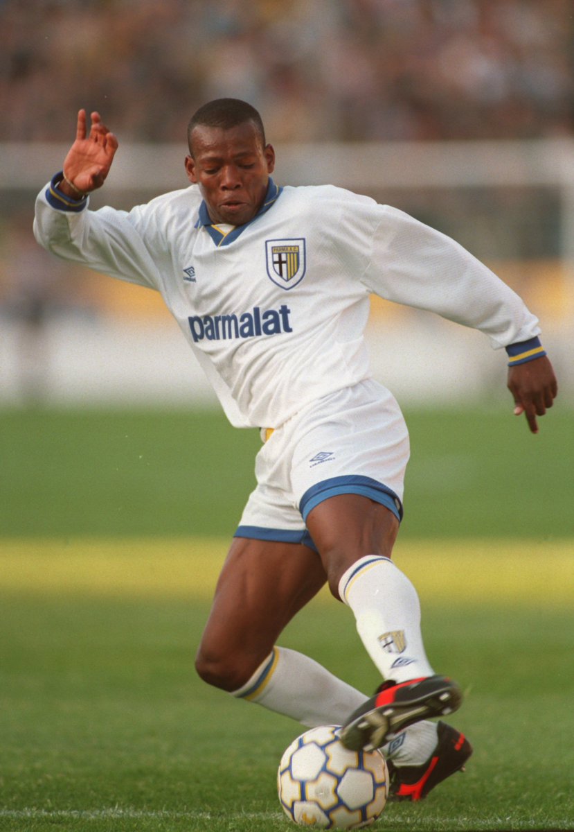 🔙 On This Day @TinoasprillaH due volte, poi Zola: 18 Aprile 1995, al Tardini il Bayer Leverkusen è battuto 3-0, il Parma è per la prima volta in finale di Coppa Uefa 😍💛💙 #ParmaTimeMachine