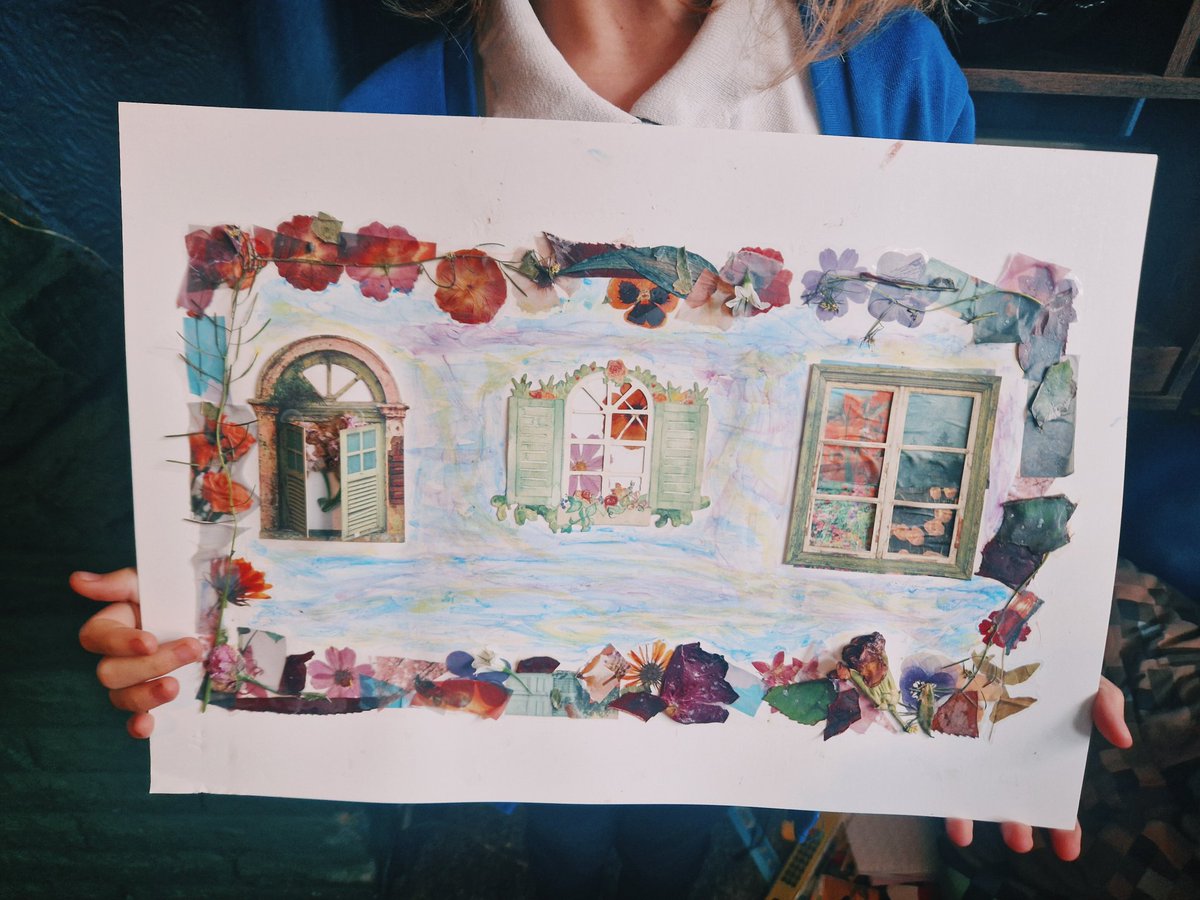 _lorilea_'s tweet photo. Alana and Nina's submissions to the Ferens Young Artist Exhibition 💙 @DeltaEstcourt https://t.co/QT2YS7LkAH