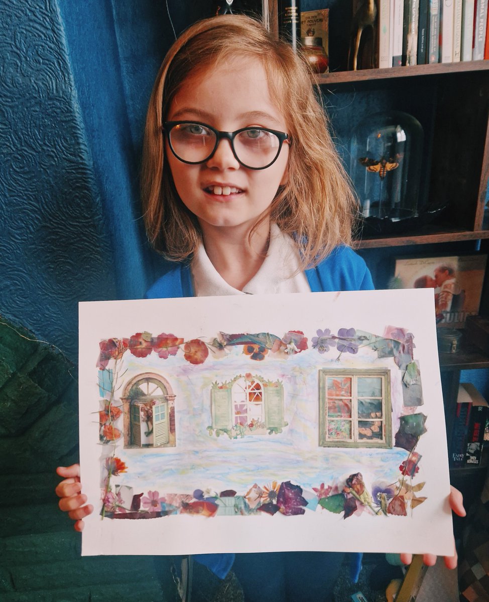 _lorilea_'s tweet photo. Alana and Nina's submissions to the Ferens Young Artist Exhibition 💙 @DeltaEstcourt https://t.co/QT2YS7LkAH