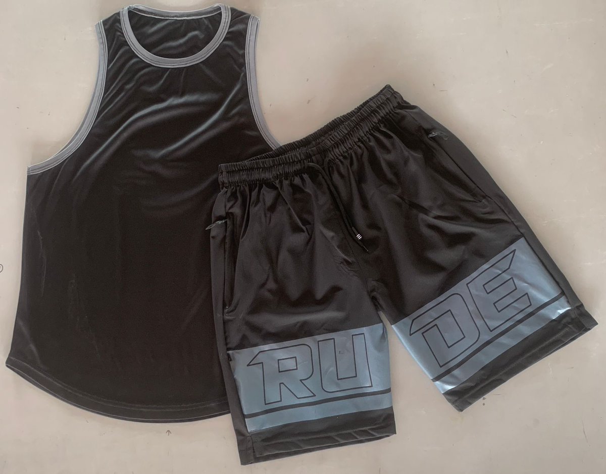 FlamesTees's tweet photo. Gym vest and shorts set🥰
For this summer workout with this beautiful set😍
Exclusively on flames tees❤️‍🔥
#gym #flamestees #sportswear #clothingbrand #printing #tshirtprinting #gymvest #Nepal #follow https://t.co/1kxYkTnRWX