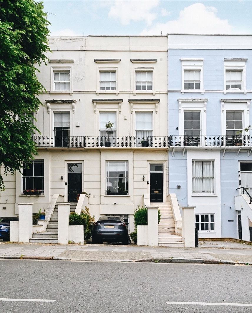 SOLD
 
Delighted to have just exchanged contracts on this lovely house in St. John’s Wood. Happy vendor and happy buyers, job done!
 
Guide £2,900,000

#LondonHomes #LondonProperty #StJohnsWood #HousesForSale #PrimeProperty #Property #Savills #SuperPrime #ForSale #LuxuryListings