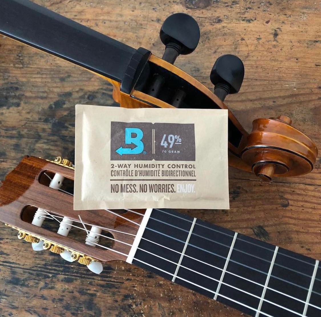 Boveda’s two-way humidity control has been optimised to maintain ideal conditions for wooden instruments, allowing musicians to care for their instruments with maximum ease and convenience. #BovedaMusic #LoveYourInstrument #humiditycontrol