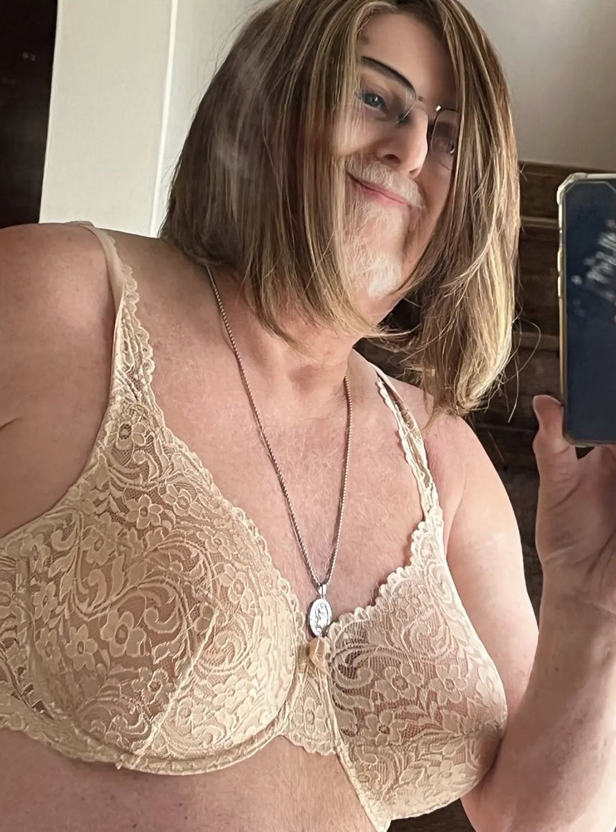 Pertussis went for a bra fitting yesterday; she was refused service in 3 stores, each time by non male teenage sales assistants. They refused to cup her moobs, untangle the elastic from her breast hair & let her masturbate in front of the mirrors. Why can’t folx just be kind? 🏳️‍⚧️