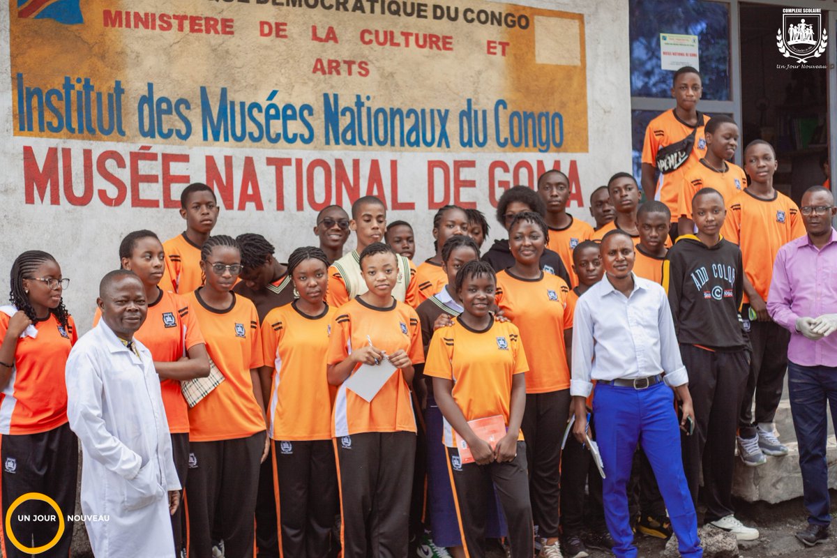 UJN_Asbl's tweet photo. Les leaders des 1ères années Scientifique et Sociale ont visité le mercredi 17 Avril le Musée national de Goma.
#UnJourNouveau
#FormerDesLeadersPourLeChangement
#batissonspourlavenirdenosenfants
#csujn
#leaderinmeschool https://t.co/bpuqnvAZ4z