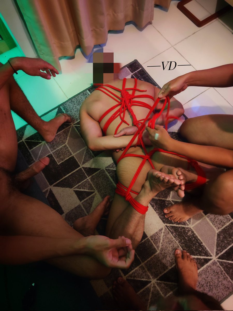 Vdvandom tweet media