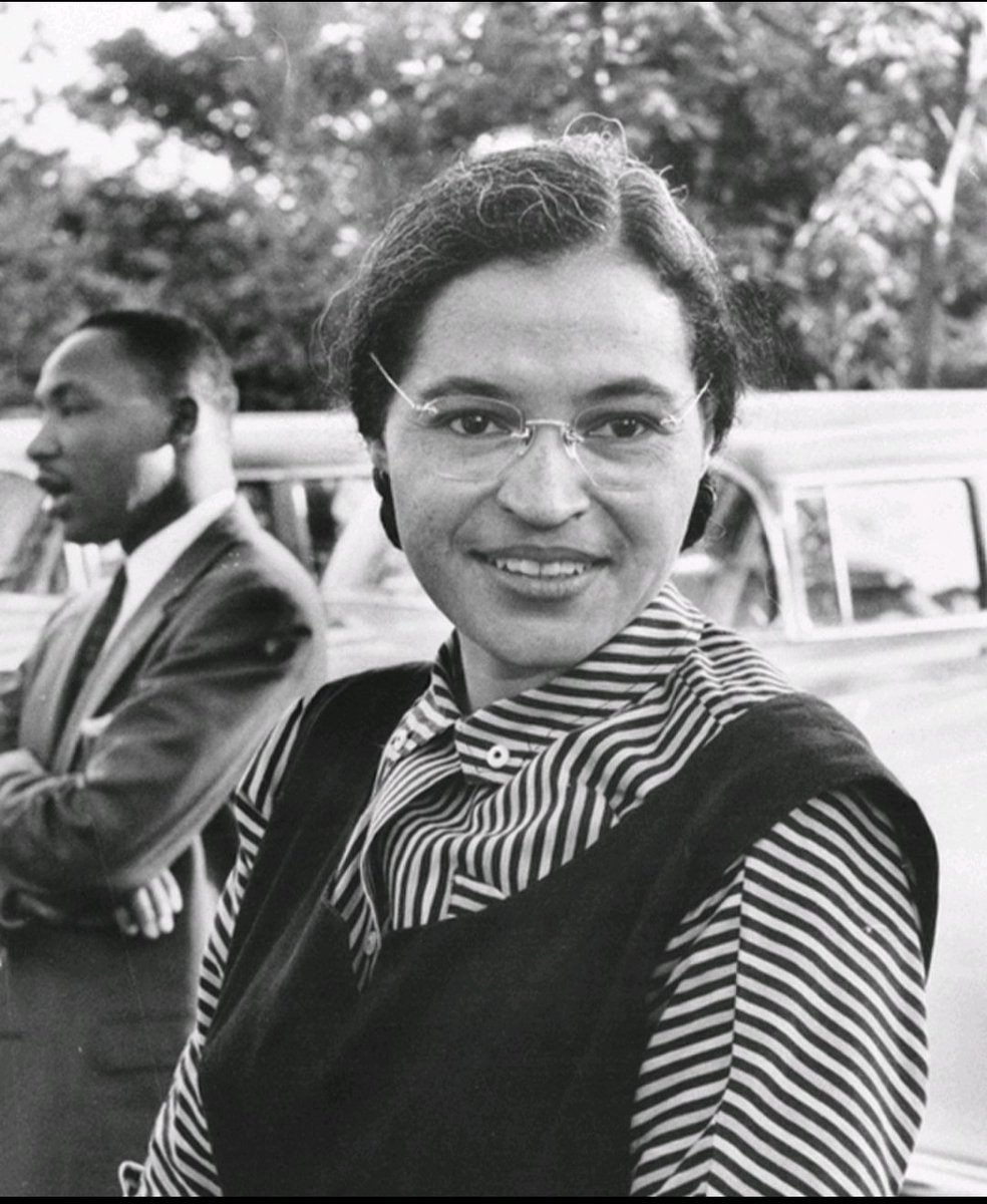 Q: Who stood up to racists by sitting down? A: Rosa Parks
#RosaParks #racism