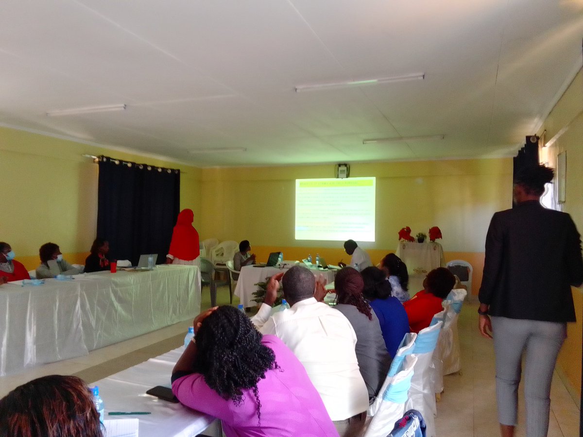 #HappeningNow Hawa Khalid Quarshi, a nutritionist based at @NanyukiH, leads a session on the Benefits of Vitamin A, to a team of Facility leads drawn from Laikipia East Sub County. This is part of a day-long Dissemination to boost monitoring of chil nutrition in the area