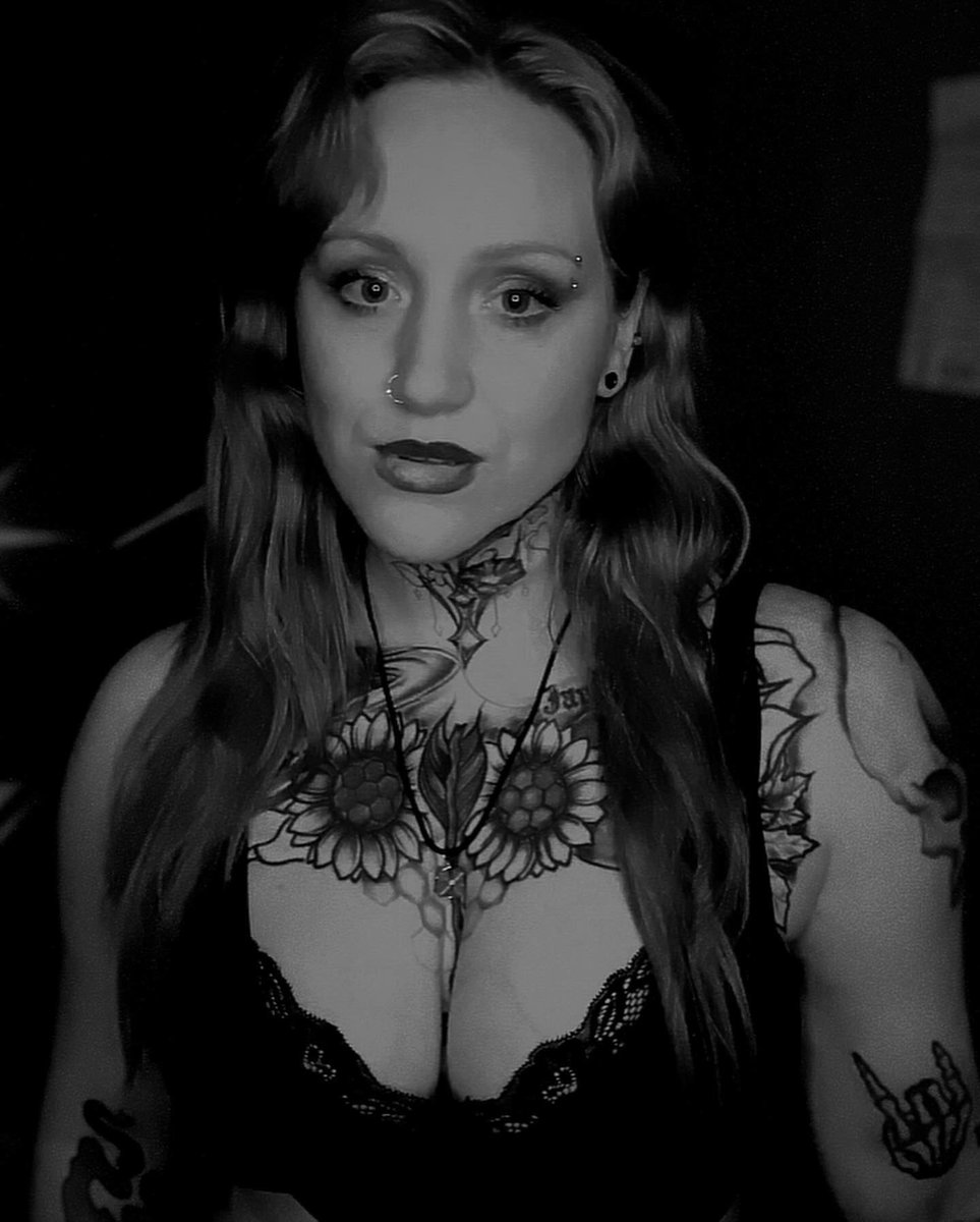 KayleighKann777's tweet photo. That new #hoizer song is stuck in my head almost everyday.
Relatable. I haven’t been to bed yet but I should be
Content is king?
How much sleep do we need to lose and work do we need to do before the system is well-fed with our essence?
Vibe high anyways. God is all. Thankful https://t.co/nxdBLQ1pmH