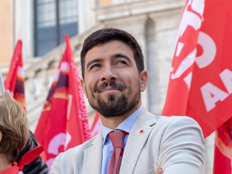 Roma verso il #Giubileo. Natale Di Cola (Cgil), “ecco le nostre idee per una capitale trasformata. Più poteri al sindaco, più soldi alla città, e il sindacato più presente anche nelle periferie”. Parla il capo della Cgil romana, che con Gualtieri litiga, ma solo sul