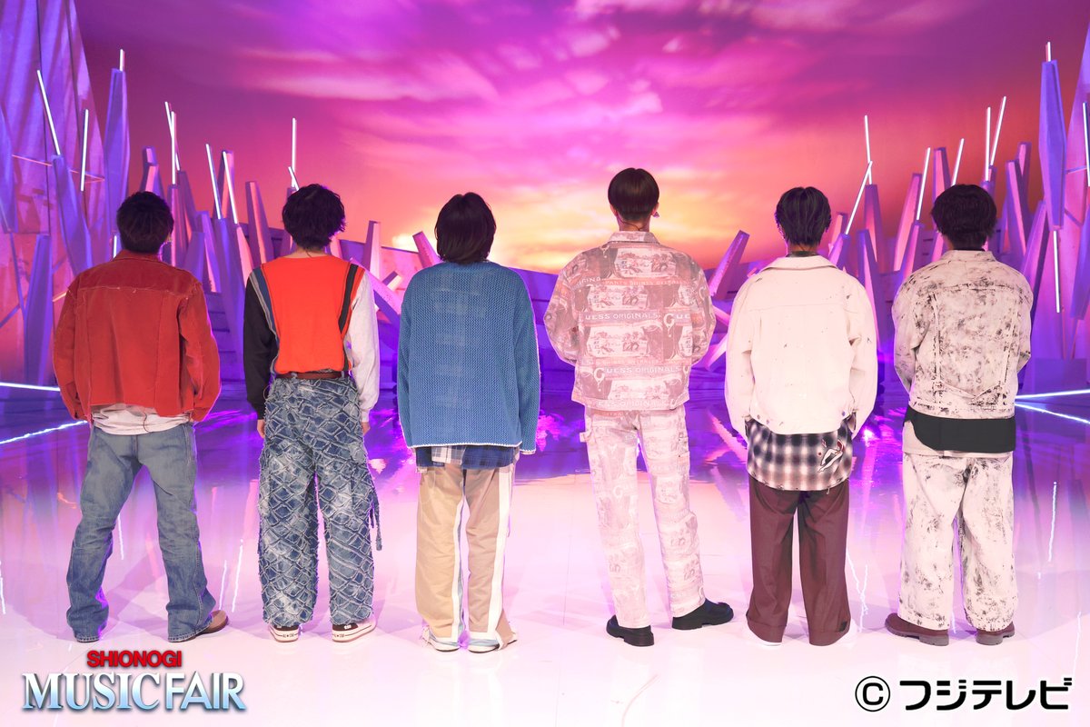 MUSICFAIR_Fuji's tweet photo. 🔸🔹🔸🔹🔸🔹🔸🔹🔸🔹🔸

こちらのゲストは
どなたでしょう❓

🔸🔹🔸🔹🔸🔹🔸🔹🔸🔹🔸

近日放送予定です
お楽しみに‼️

🔸🔹🔸🔹🔸🔹🔸🔹🔸🔹🔸

#MUSICFAIR
#ミュージックフェア
#ゲストは誰でしょう
#近日公開 https://t.co/dzdtv6By02