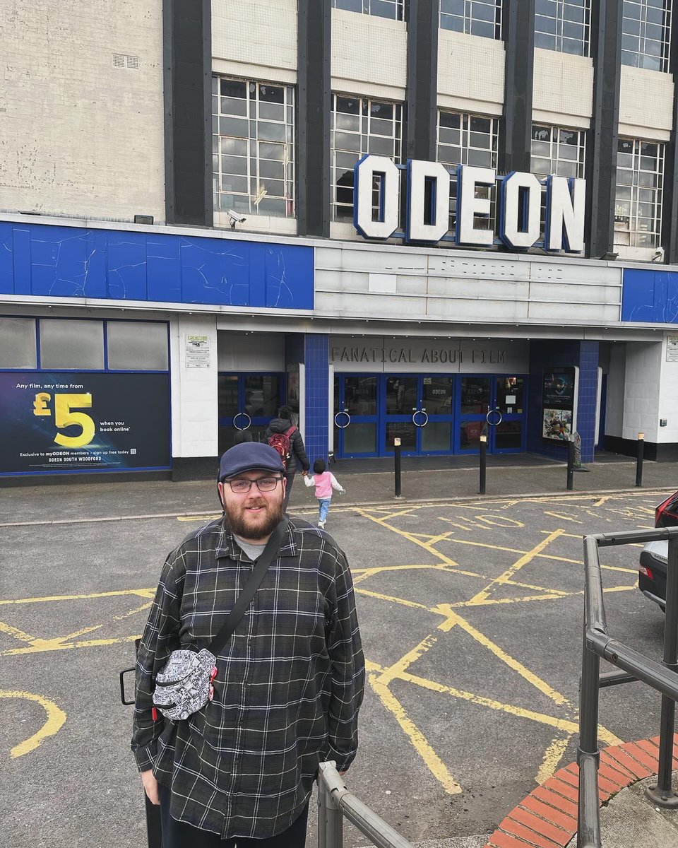 I want to thank @lagcharity for securing 2 @ODEONCinemas tickets for me and my partner, we went to see the new Kung Fu Panda 4. I also want to thank the generosity of @KidsOut for supplying these tickets to LAG. We had a wonderful time at the cinema today. SKADOOSH! 👊