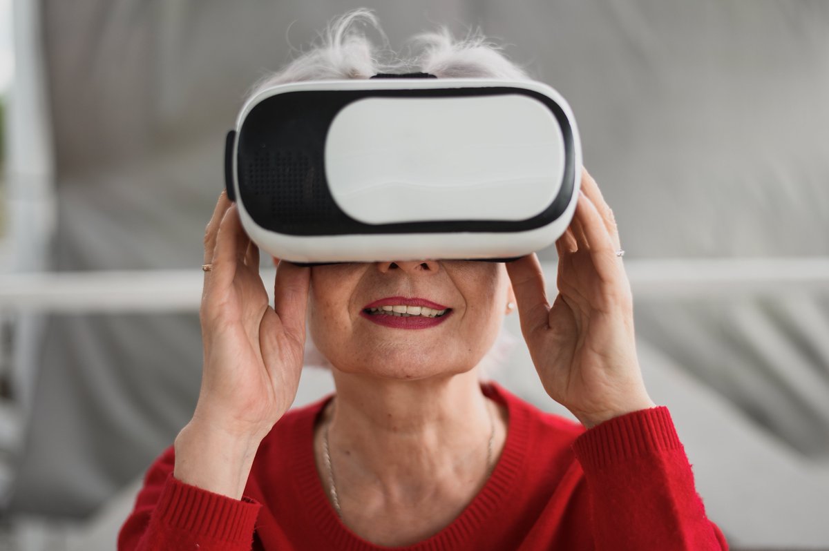 Save the date: April 30! 
<a href="/CateriMaidhf/">Caterina</a> presents her #research at #ICT4AgeingWell 2024. Her topic: "Exploring Determinants for Participation in Digitally Enhanced Remote Museum Visits for Older Adults."  #BeauCoupProject #AIT #CulturalEngagement #Inclusion 📸Freepik