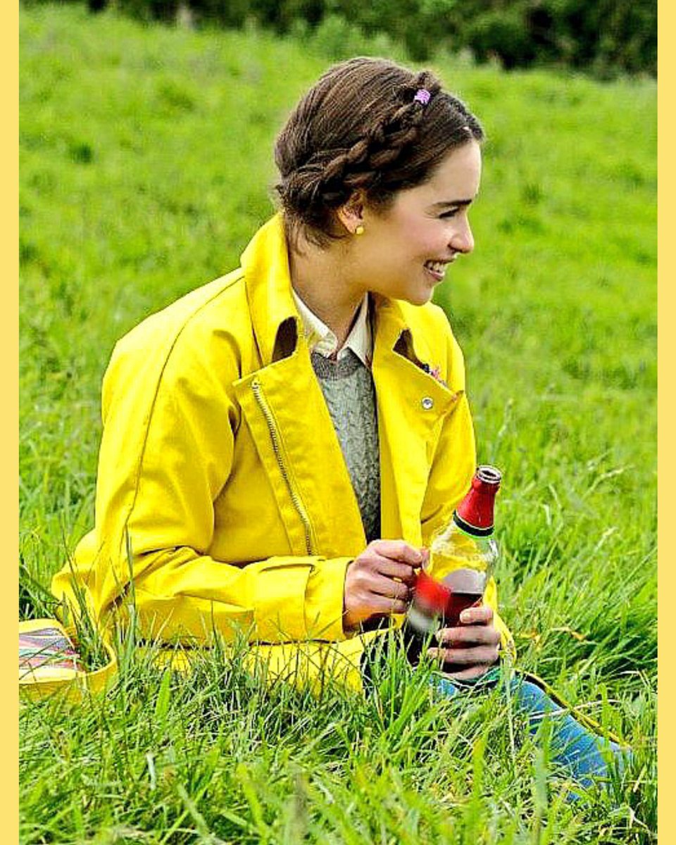 Back to Spring 🌳🌿 with her.
#EmiliaClarke 💚💛
#MeBeforeYou