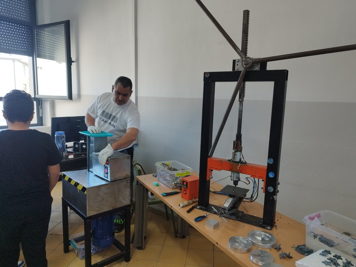 CEIP C. S. Albornoz tweet media