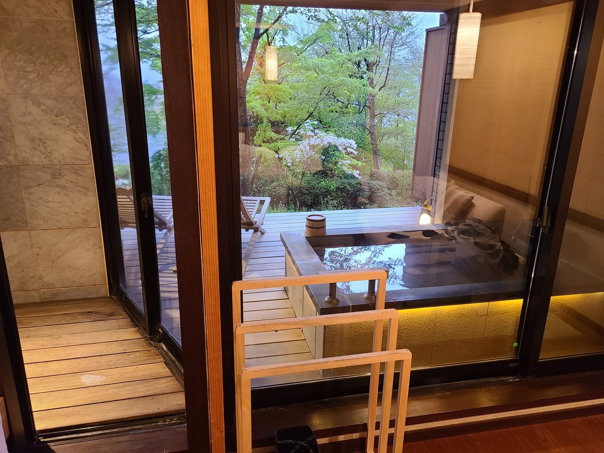 Currently chilling at a ryokan in Hakone. Been in Japan for 5 days now and never got around to posting an update, woops